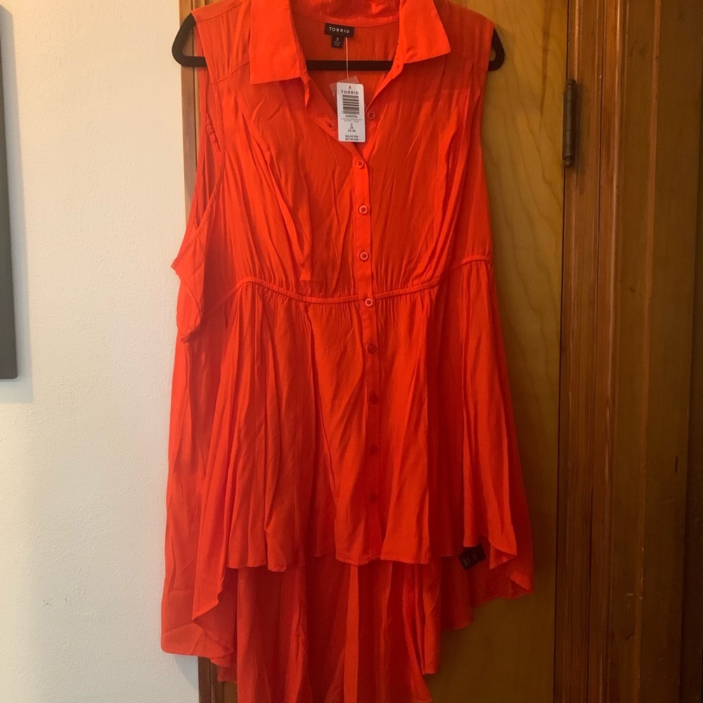 Torrid, red hi-low button down